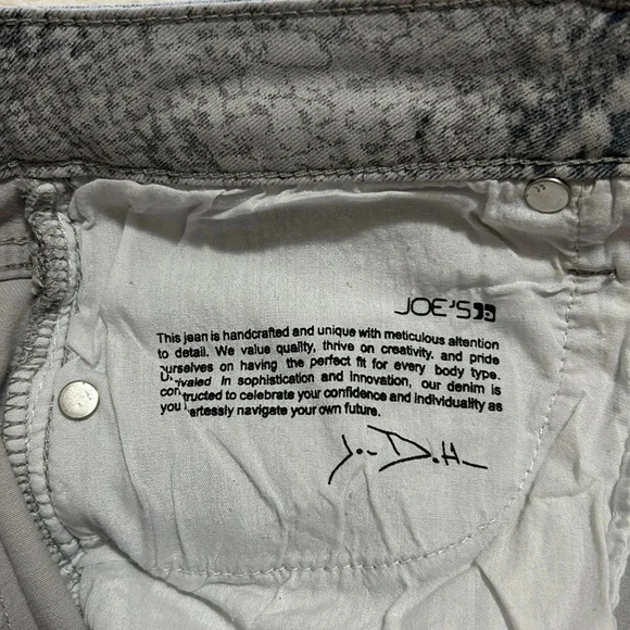 Joe’s Snake Skin Jeans - Picture 6 of 7